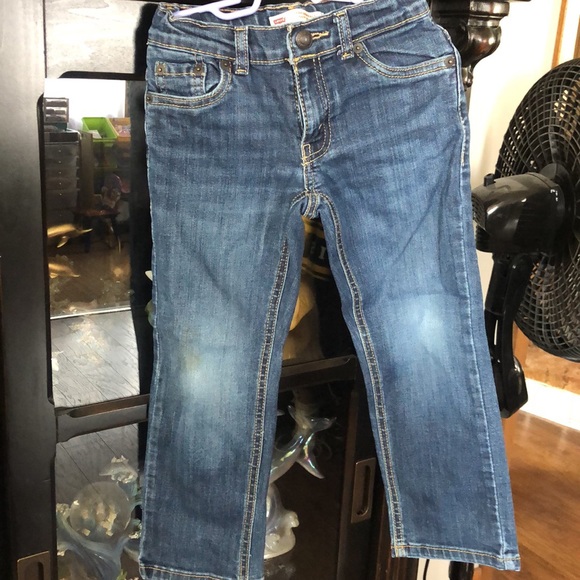 3 pairs of boys Levi jeans. - Picture 5 of 6